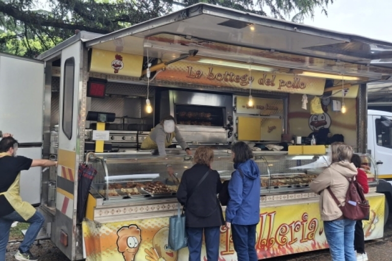 esterno-food-truck-rosticeria-la-bottega-del-pollo-clienti-vendita.jpg